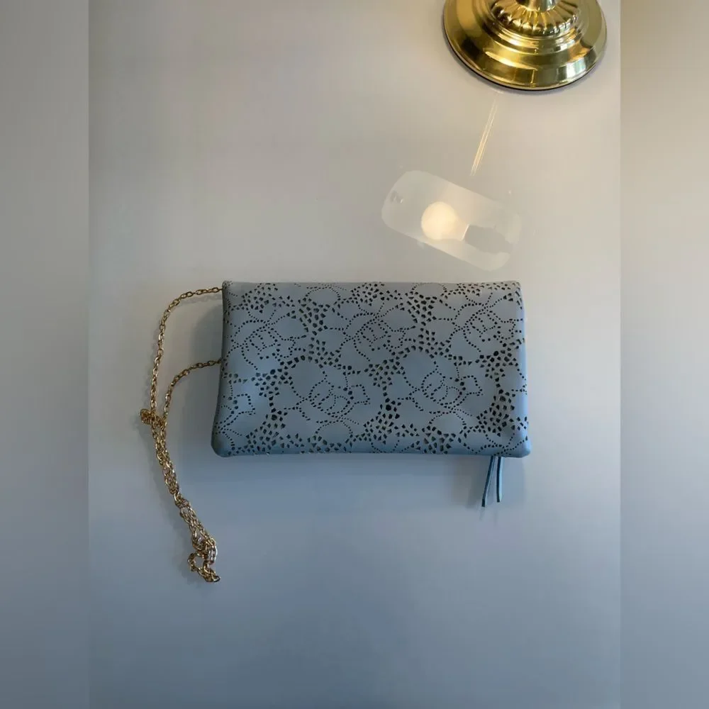 Urban expressions baby blue bag with gold chain